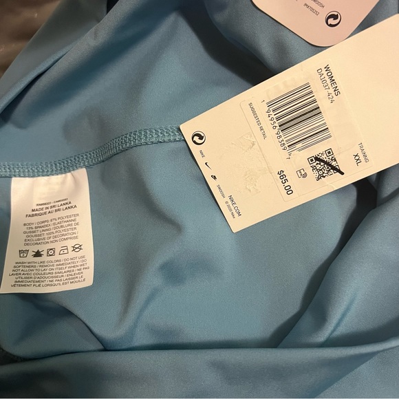 Nike Yoga 7/8 Crochet Edge Leggings Blue XXL NWT - Picture 4 of 4